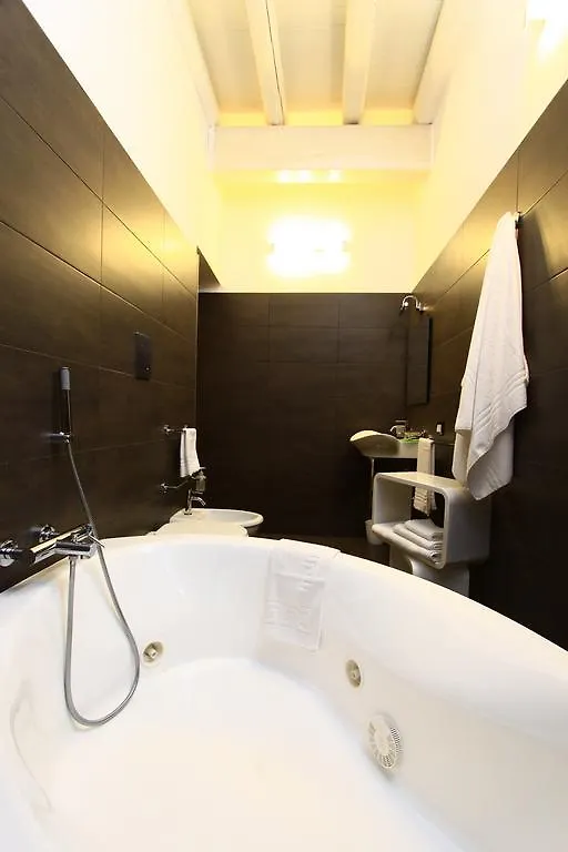 B&B Teatro Del Sole Palerme Italie